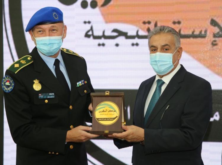 EUAM Iraq donated COVID-19 prevention materials and books to Al-Nahrain Center