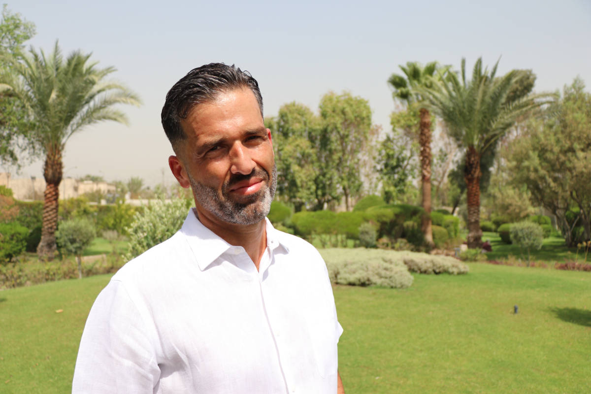  تعرّفوا على فريقنا: "أفخر بفريقي الذي حافظ على سلامة البعثة خلال جائحة كورونا."